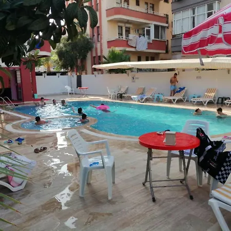 Cozmina Apart Aparthotel *
